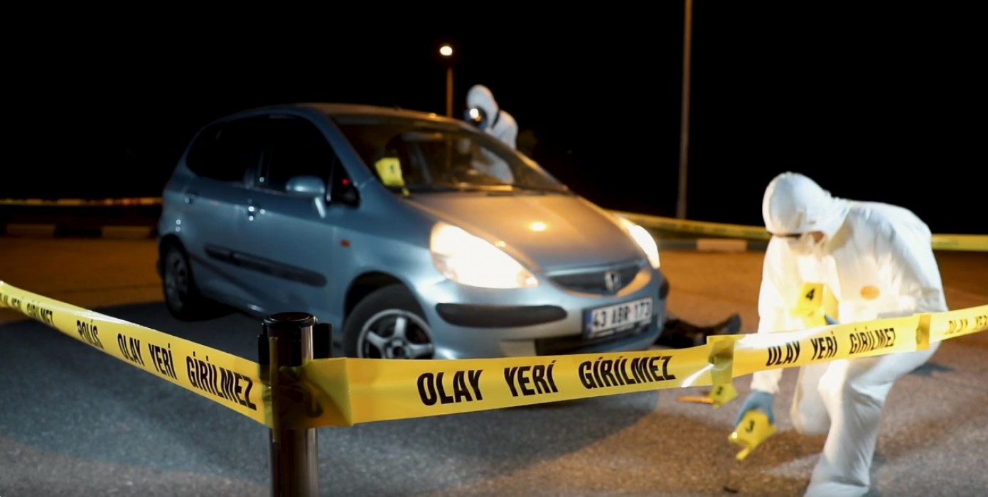 Adli Bilimler Olay Yerinde Başlar..