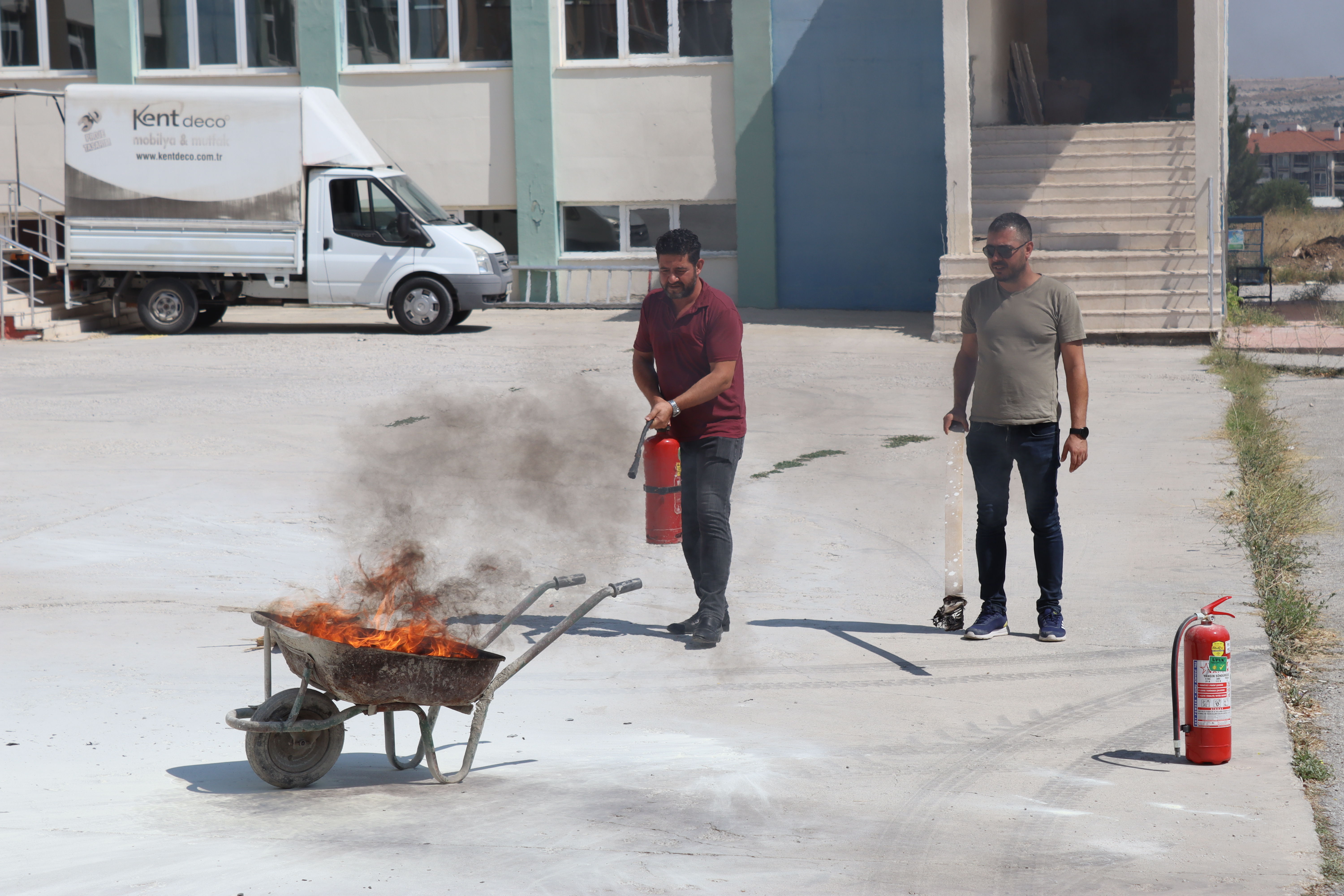 Deprem, Yangın ve Bina Tahliye Tatbikatı Gerçekleşti - 6