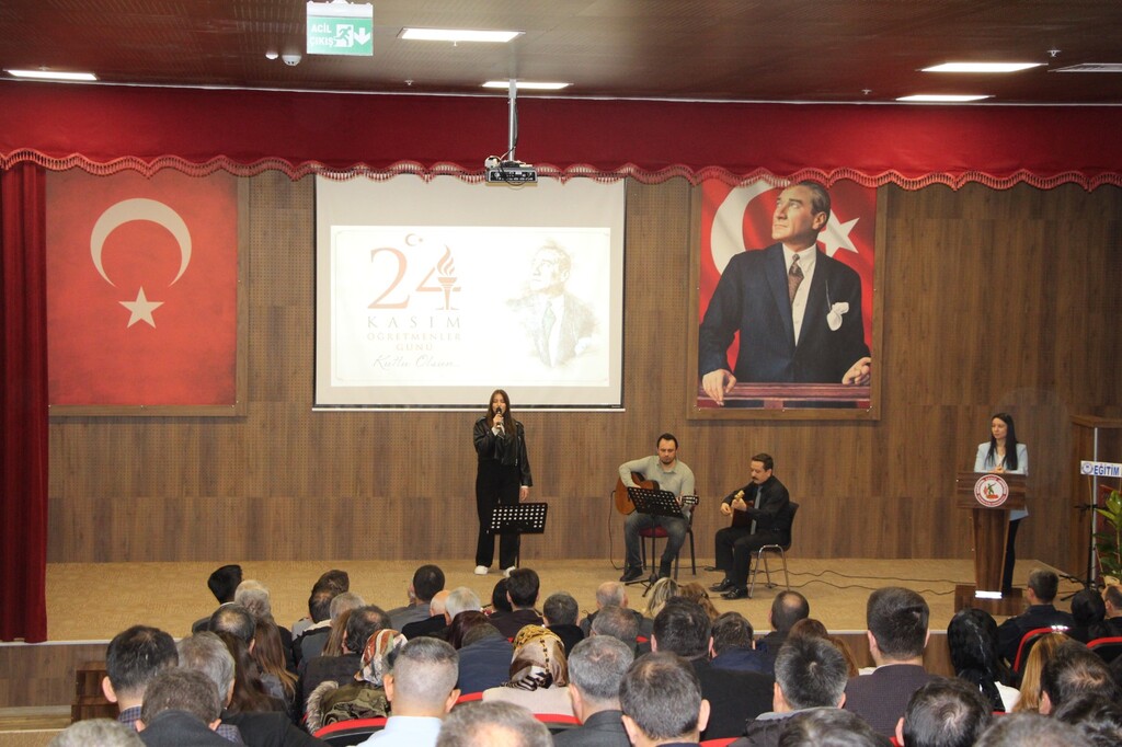 Öğretmenler Günümüz Kutlu Olsun - 7