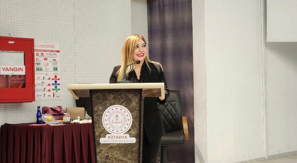 SAĞLIK EĞİTİMİ PROGRAMI GERÇEKLEŞTİRİLDİ