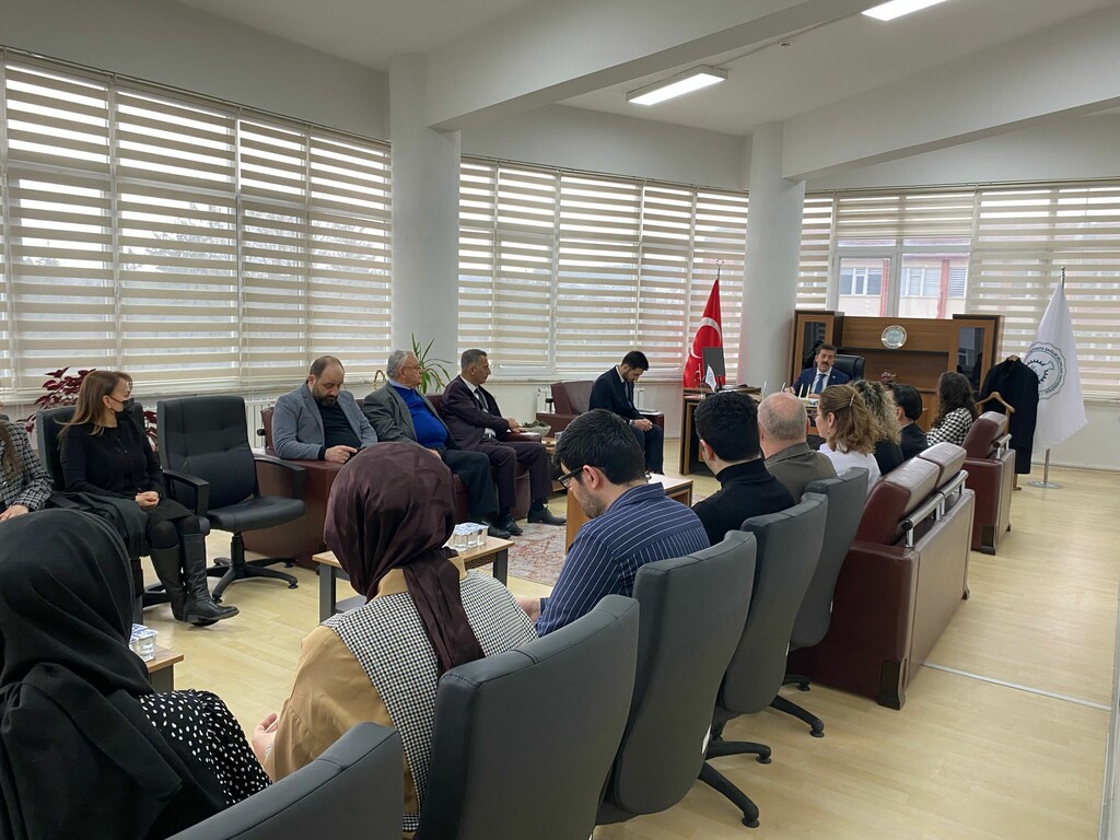 FAKÜLTEMİZ 2024 – 2025 EĞİTİM ÖĞRETİM FAALİYETLERİ DEĞERLENDİRME TOPLANTISI GERÇEKLEŞTİRİLDİ. - 2