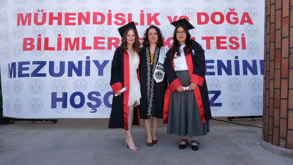 FAKÜLTEMİZ İLK MEZUNLARINI VERDİ - 14