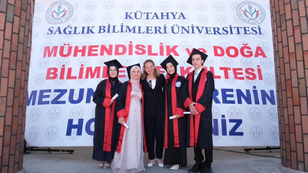FAKÜLTEMİZ İLK MEZUNLARINI VERDİ - 19