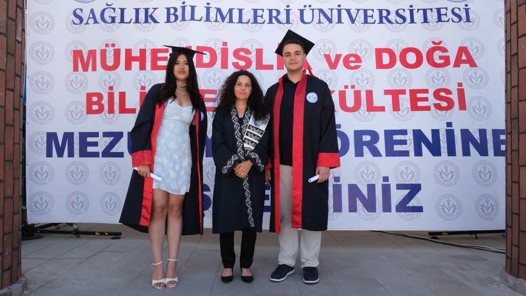 FAKÜLTEMİZ İLK MEZUNLARINI VERDİ - 12