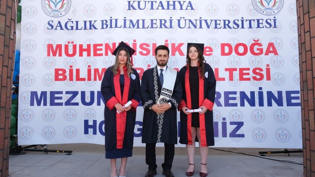 FAKÜLTEMİZ İLK MEZUNLARINI VERDİ - 15