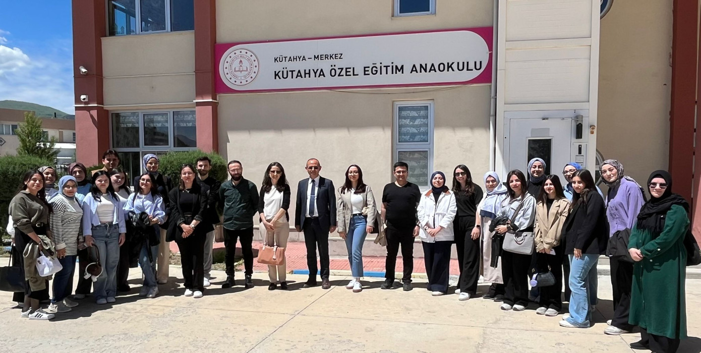 Kütahya Özel Eğitim Anaokulu’nda Aile Eğitimi