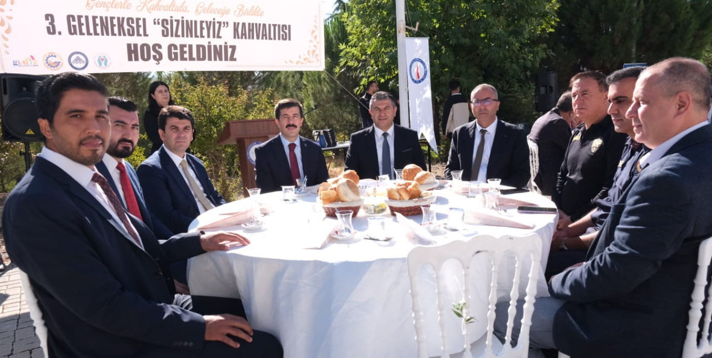 3. GELENEKSEL SİZİNLEYİZ KAHVALTI ETKİNLİĞİ
