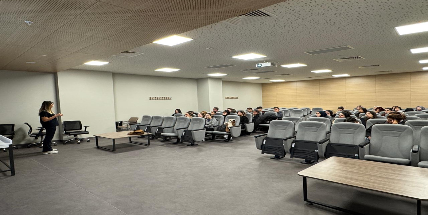 Anestezi Programı 2. Sınıf Öğrencilerimiz Uygulama Derslerine Başladı!