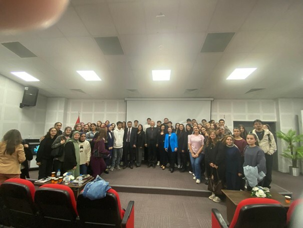 Yapay zeka çağında hemşirelik konuşuldu - 4