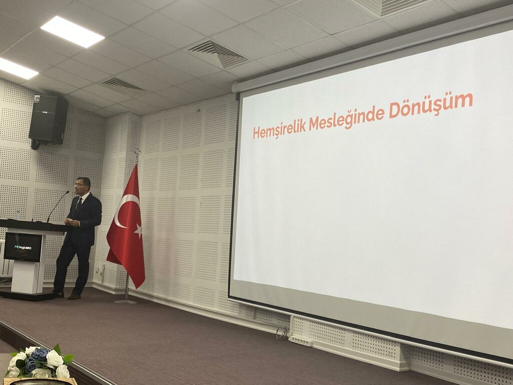 Yapay zeka çağında hemşirelik konuşuldu - 9