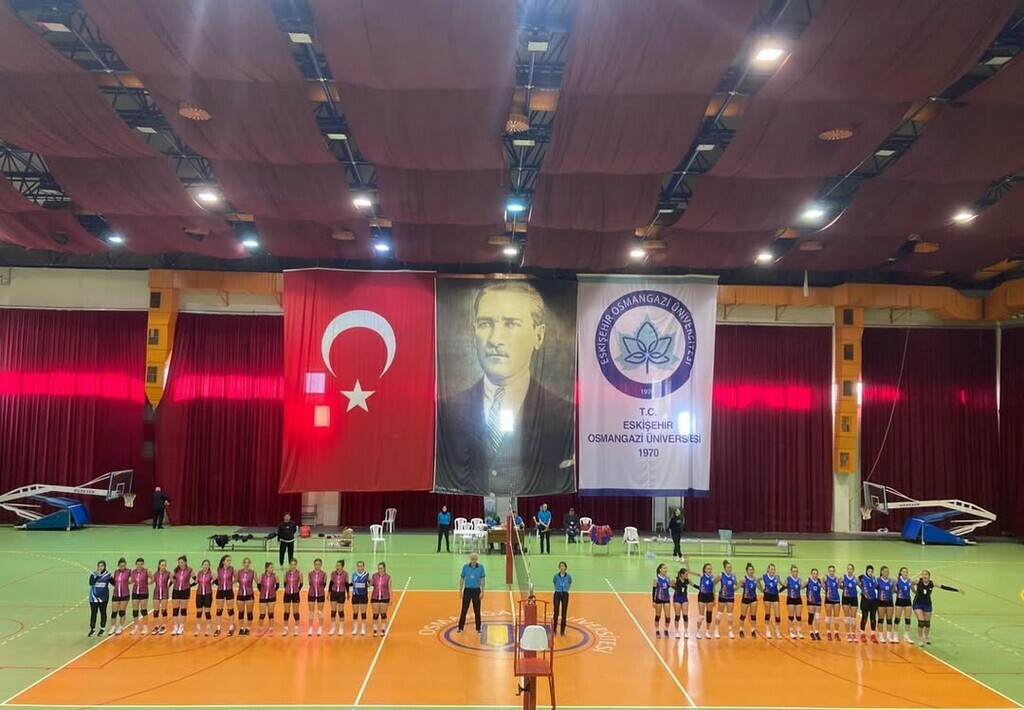 2025–2026 ÜNİLİG Voleybol Turnuvasında Takımlarımızı Tebrik Ederiz - 11