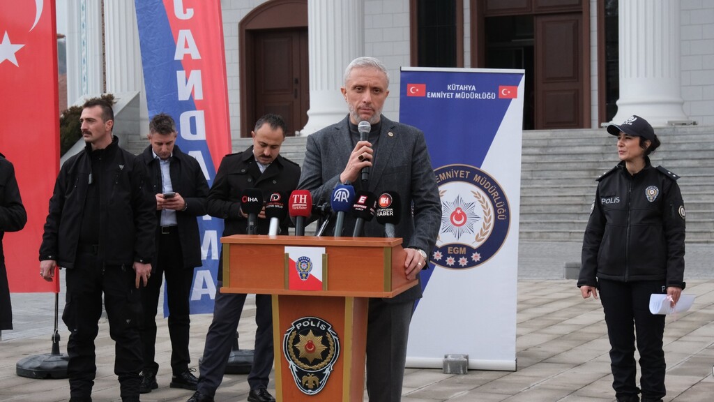 KÜTAHYA‘DA 78 YENİ GÜVENLİK ARACI HİZMETE ALINDI