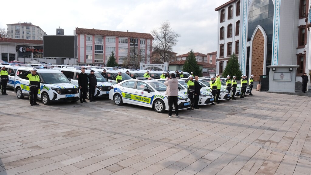 KÜTAHYA‘DA 78 YENİ GÜVENLİK ARACI HİZMETE ALINDI