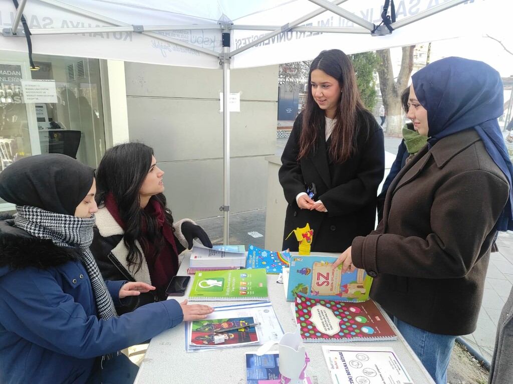KSBÜ DİLKOM, BİLİM KAFE ETKİNLİĞİYLE FARKINDALIK OLUŞTURDU