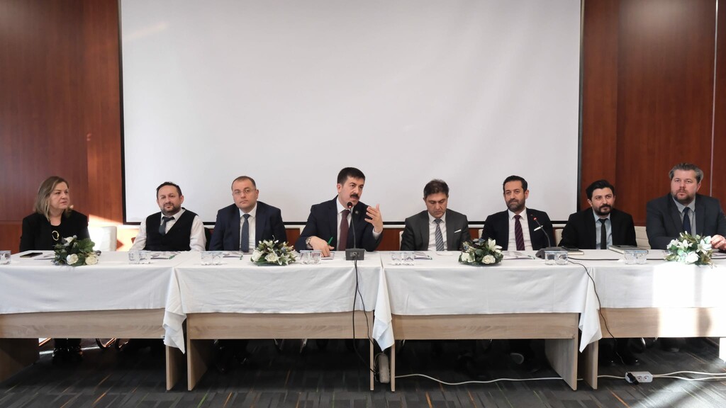 TIP FAKÜLTESİ AKADEMİK KURUL VE DEĞERLENDİRME TOPLANTISI DÜZENLENDİ