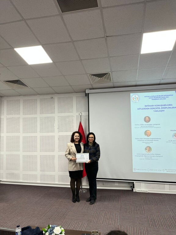 “İntiharı Konuşabilmek: Mitlerden Gerçeğe, Disiplinlerarası Yaklaşım” Paneli Düzenlendi. - 5