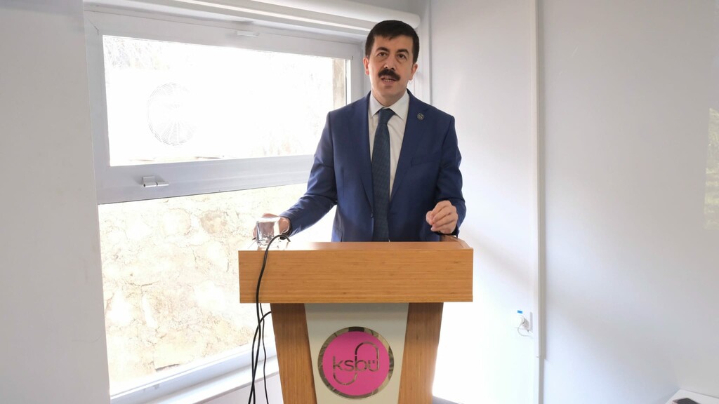 KÜTAHYA MYO AKADEMİK KURUL VE DEĞERLENDİRME TOPLANTISI GERÇEKLEŞTİRİLDİ
