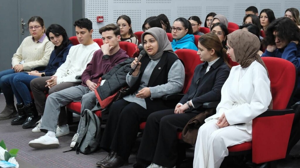ÖĞRENCİ TEMSİLCİLERİ VE TOPLULUK BAŞKANLARIYLA İSTİŞARE TOPLANTISI - 9