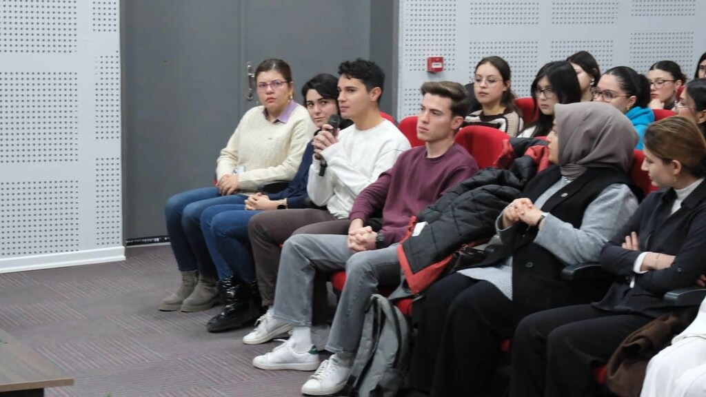 ÖĞRENCİ TEMSİLCİLERİ VE TOPLULUK BAŞKANLARIYLA İSTİŞARE TOPLANTISI - 8