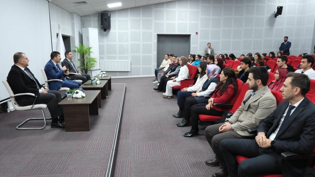 ÖĞRENCİ TEMSİLCİLERİ VE TOPLULUK BAŞKANLARIYLA İSTİŞARE TOPLANTISI - 3