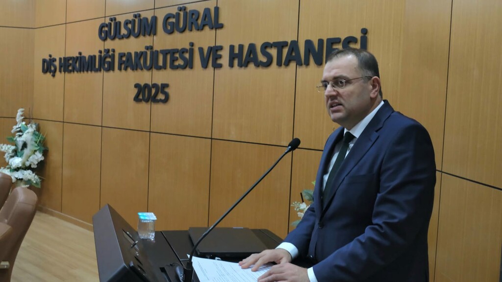DİŞ HEKİMLİĞİ FAKÜLTESİ AKADEMİK KURUL VE DEĞERLENDİRME TOPLANTISI DÜZENLENDİ