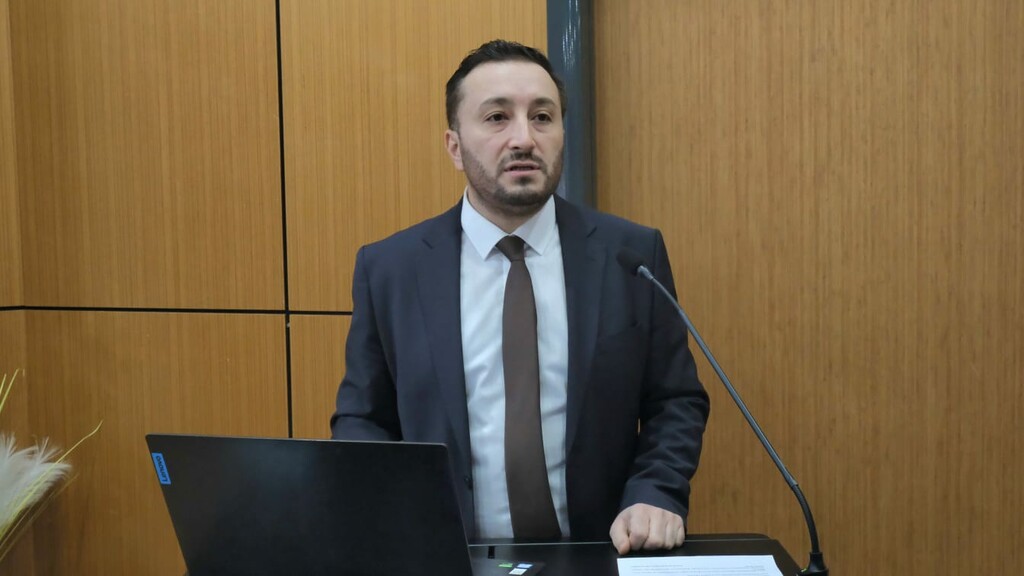 DİŞ HEKİMLİĞİ FAKÜLTESİ AKADEMİK KURUL VE DEĞERLENDİRME TOPLANTISI DÜZENLENDİ