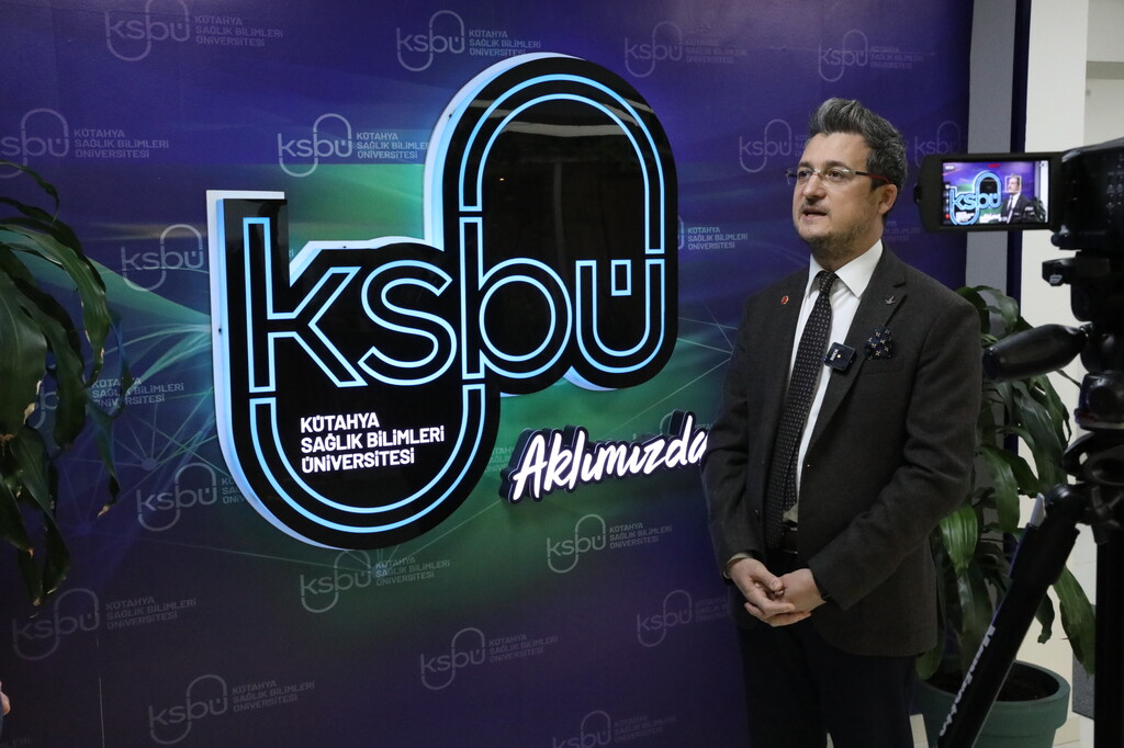 RAHİM SARKMASI AMELİYATLARINDA YAMASIZ DEVRİM