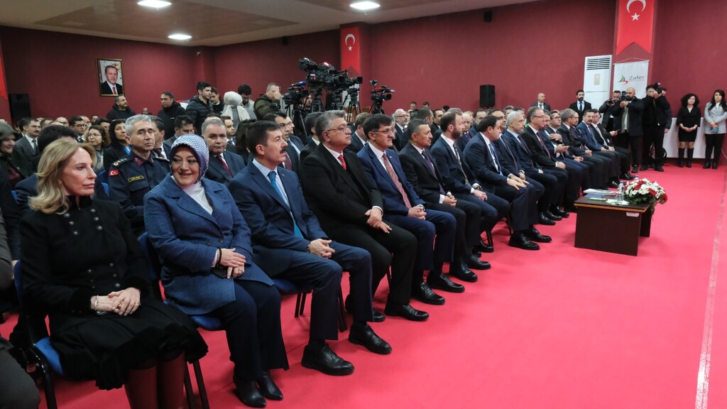 KÜTAHYA‘DA SANAYİ, TEKNOLOJİ VE KALKINMA YATIRIMLARI HİZMETE AÇILDI