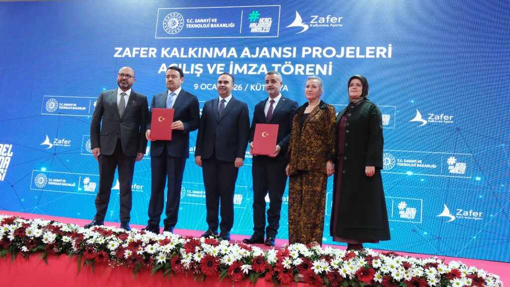 KÜTAHYA‘DA SANAYİ, TEKNOLOJİ VE KALKINMA YATIRIMLARI HİZMETE AÇILDI