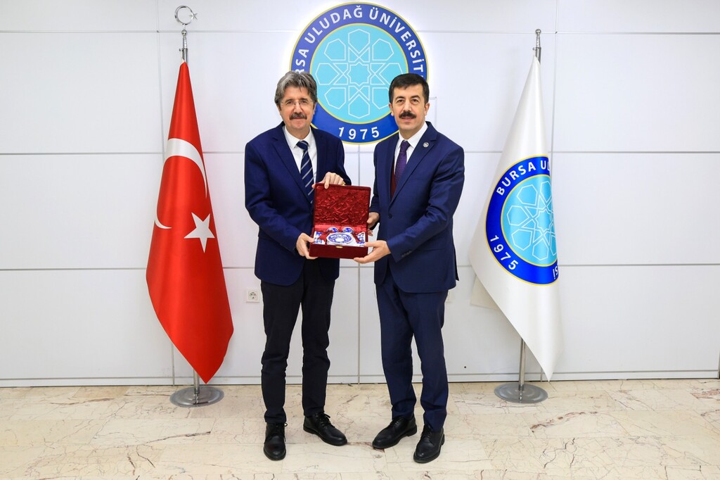 KSBÜ VE BUÜ‘DEN SAĞLIK EĞİTİMİNDE KAPSAMLI İŞ BİRLİĞİ PROTOKOLÜ