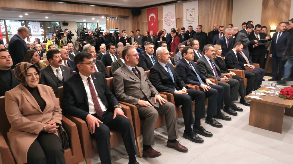 MESLEKİ EĞİTİMDE STRATEJİK İŞ BİRLİĞİ VE DİJİTAL DÖNÜŞÜM PROTOKOLÜ İMZALANDI