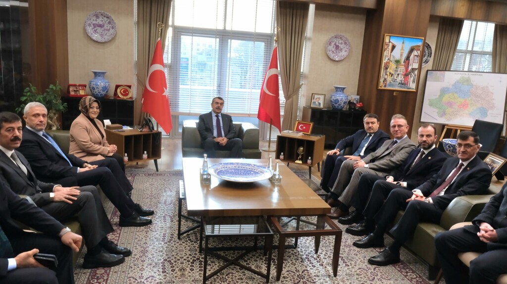 MESLEKİ EĞİTİMDE STRATEJİK İŞ BİRLİĞİ VE DİJİTAL DÖNÜŞÜM PROTOKOLÜ İMZALANDI