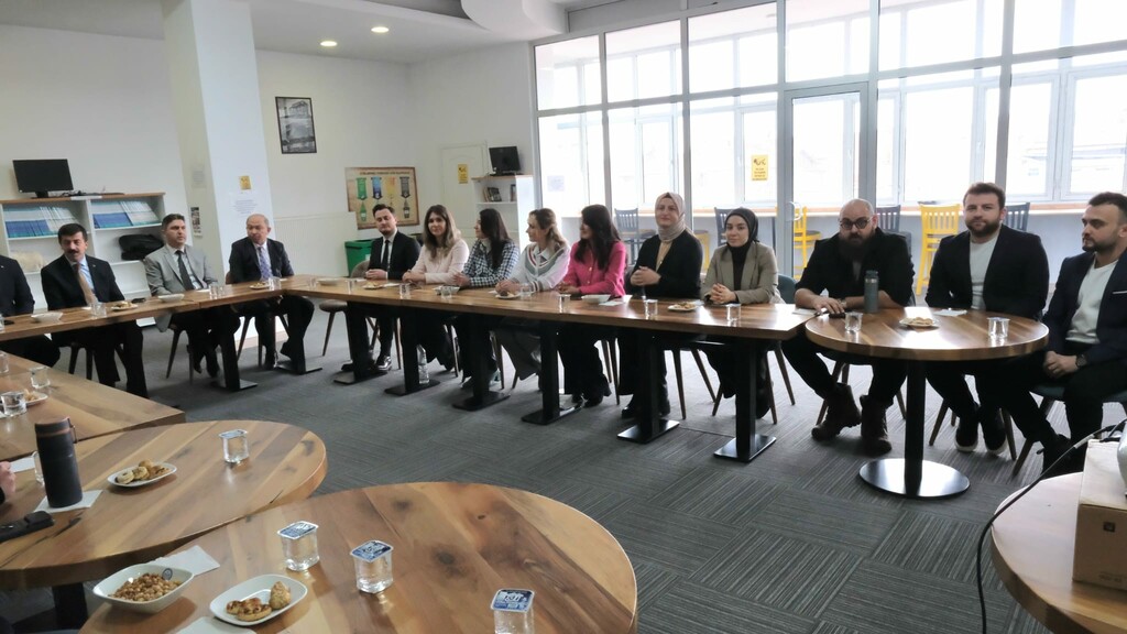 TAVŞANLI SHMYO’DA AKADEMİK KURUL TOPLANTISI GERÇEKLEŞTİRİLDİ