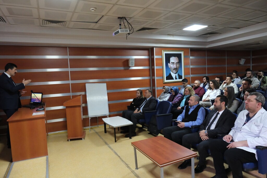 AKADEMİK İSTİŞARE TOPLANTILARI YAPILDI