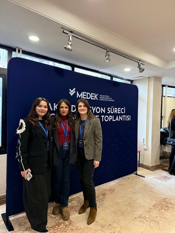 Gediz SHMYO Akademik Personelinden Dokuz Eylül Üniversitesi’ndeki MEDEK Akreditasyon Eğitimine Katılım - 1