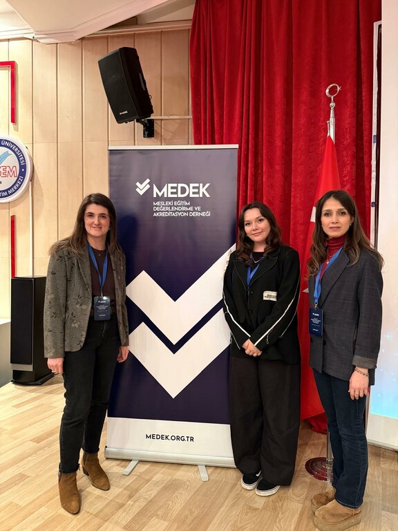 Gediz SHMYO Akademik Personelinden Dokuz Eylül Üniversitesi’ndeki MEDEK Akreditasyon Eğitimine Katılım - 3