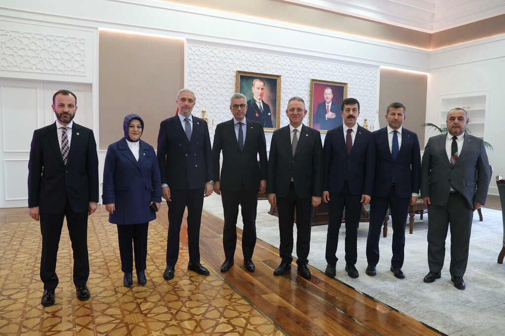 REKTÖR TEKİN’DEN ANKARA’DA YOĞUN MESAİ