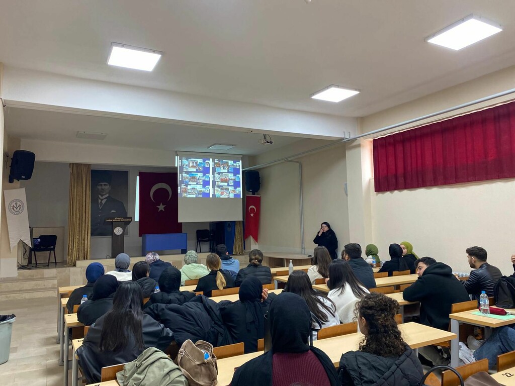 Meslek Yüksekokulumuzda TEKNOFEST Sürecine Yönelik Bilgilendirme ve Deneyim Paylaşımı Gerçekleştirildi - 3
