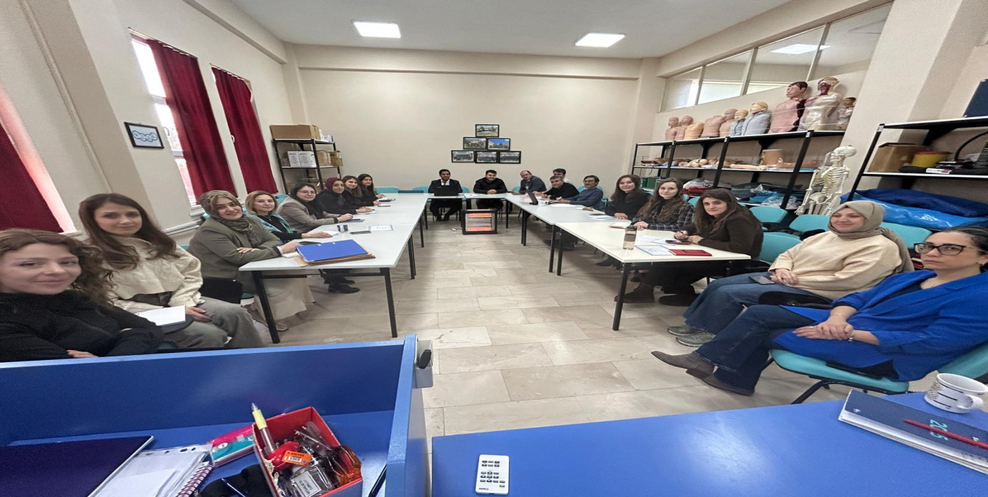 Akademik Personel Rutin Değerlendirme Toplantısı Gerçekleştirildi