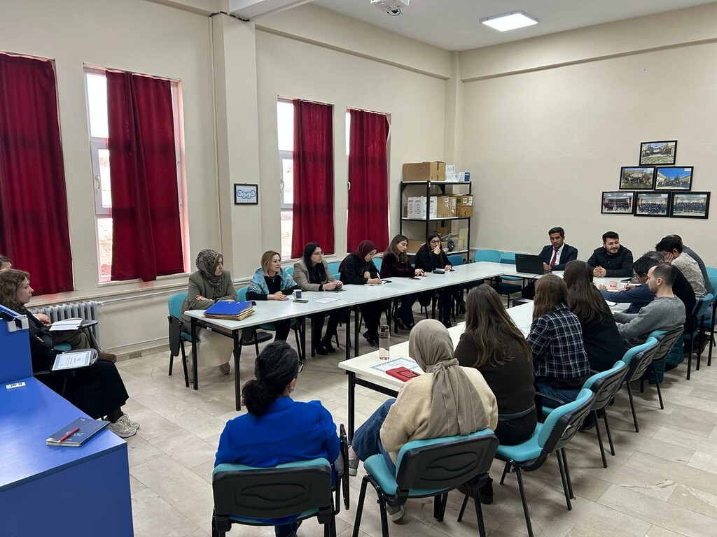 Akademik Personel Rutin Değerlendirme Toplantısı Gerçekleştirildi - 3