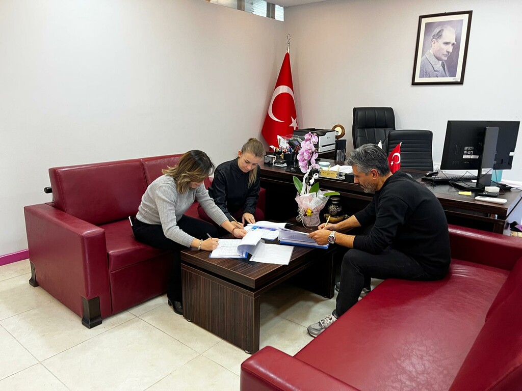 KSBÜ Meslek Yüksekokulunda Acil Durum Ekipleri Eğitimi Düzenlendi - 5