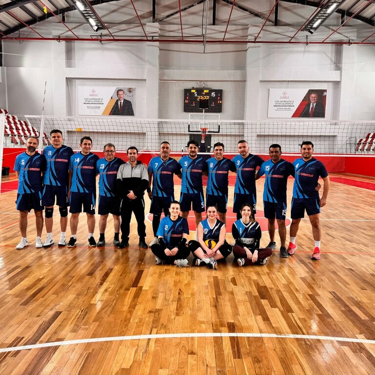 KSBÜ Voleybol Takımı Kurumlar Arası Turnuvada Namağlup İlerliyor  - 1