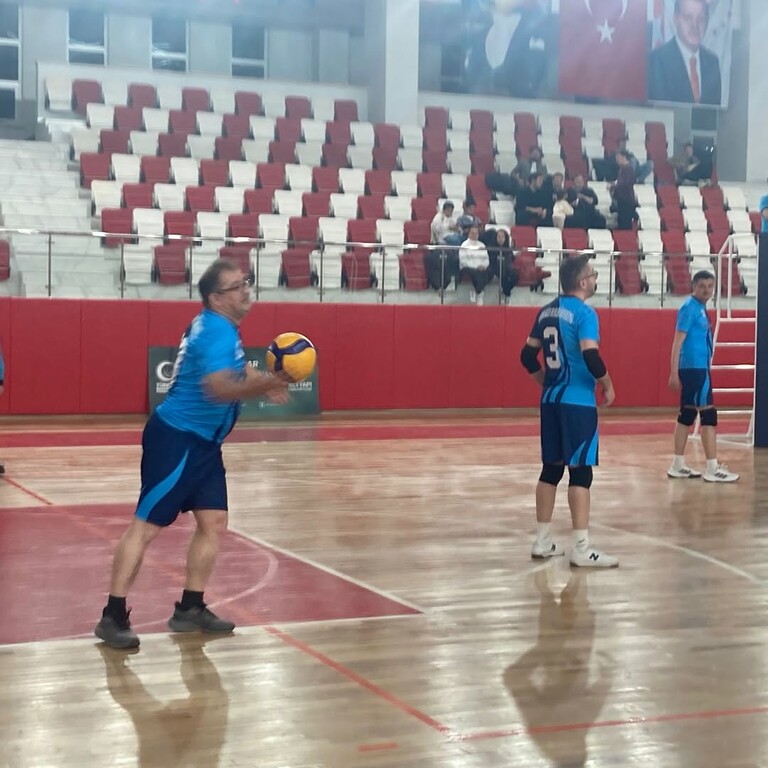 KSBÜ Voleybol Takımı Kurumlar Arası Turnuvada Namağlup İlerliyor  - 6