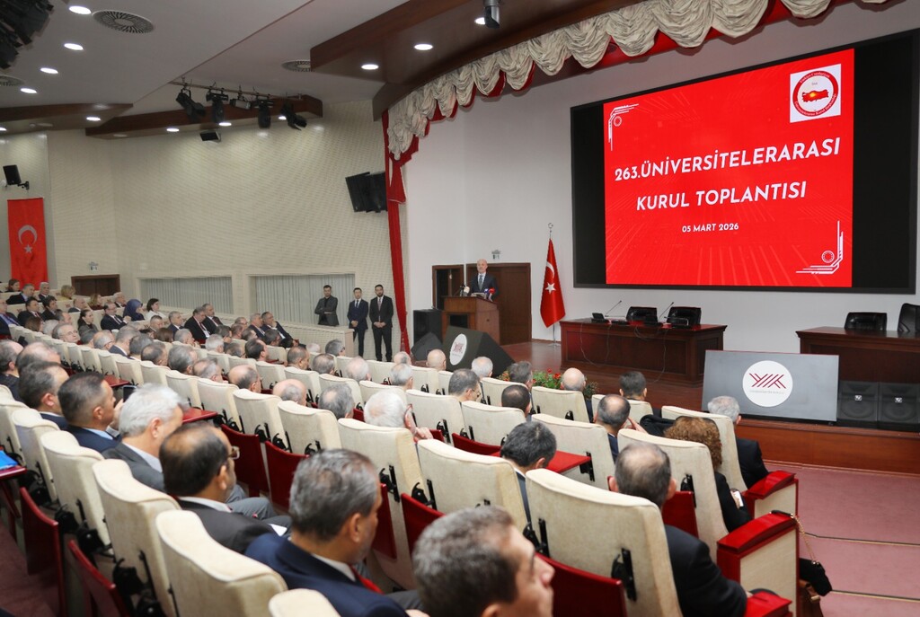 ÜNİVERSİTELERARASI KURUL TOPLANTISI DÜZENLENDİ
