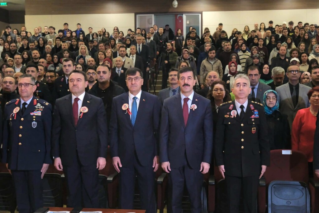 İSTİKLAL MARŞI’NIN KABULÜNÜN 105. YILI KÜTAHYA’DA ANILDI