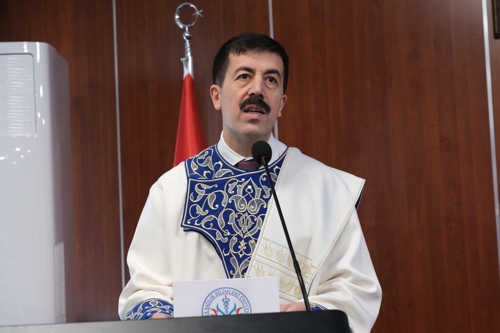 KSBÜ’DE TIP BAYRAMI VE AKADEMİK YÜKSELTME TÖRENİ DÜZENLENDİ