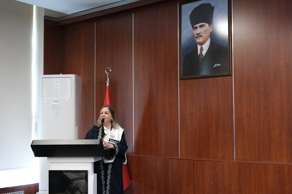 KSBÜ’DE TIP BAYRAMI VE AKADEMİK YÜKSELTME TÖRENİ DÜZENLENDİ