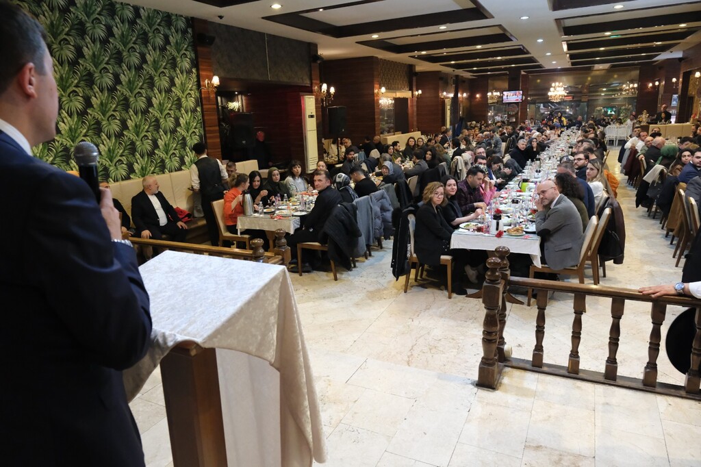 SAĞLIK CAMİASI İFTAR PROGRAMINDA BULUŞTU