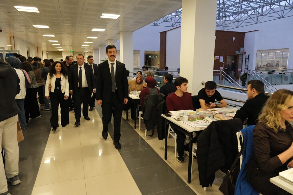 KSBÜ PERSONELİ İFTARDA BİR ARAYA GELDİ