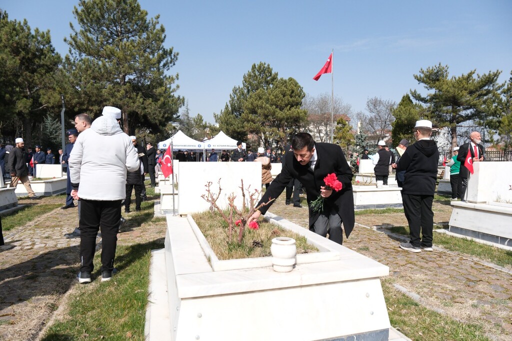 AZİZ ŞEHİTLERİMİZ SAYGI VE MİNNETLE ANILDI